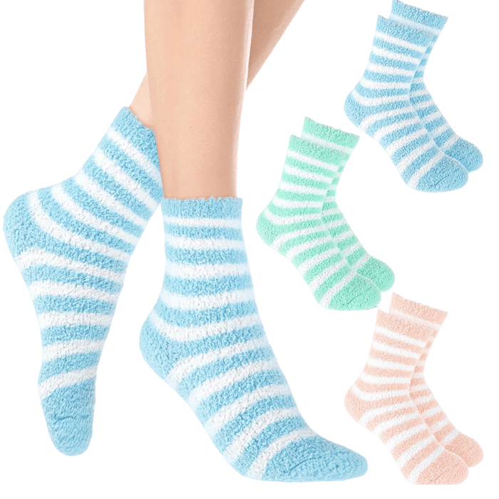 3 Pair Of Reusable Aloe Gel Socks For Moisturizing Care