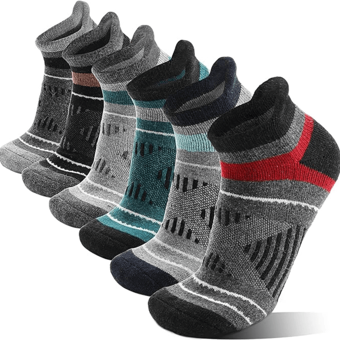 6 Pairs Of Cushioned Hiking And Running Plantar Socks