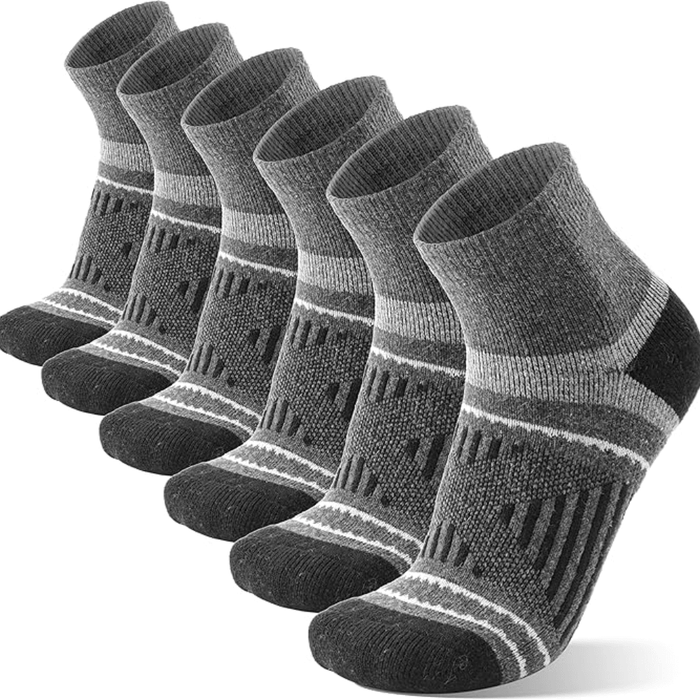 6 Pairs Of Cushioned Hiking And Running Plantar Socks