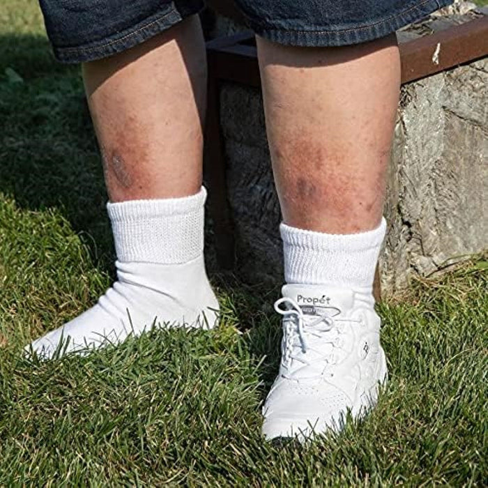 Extra Wide Antimicrobial Quarter Socks Pack Of 3